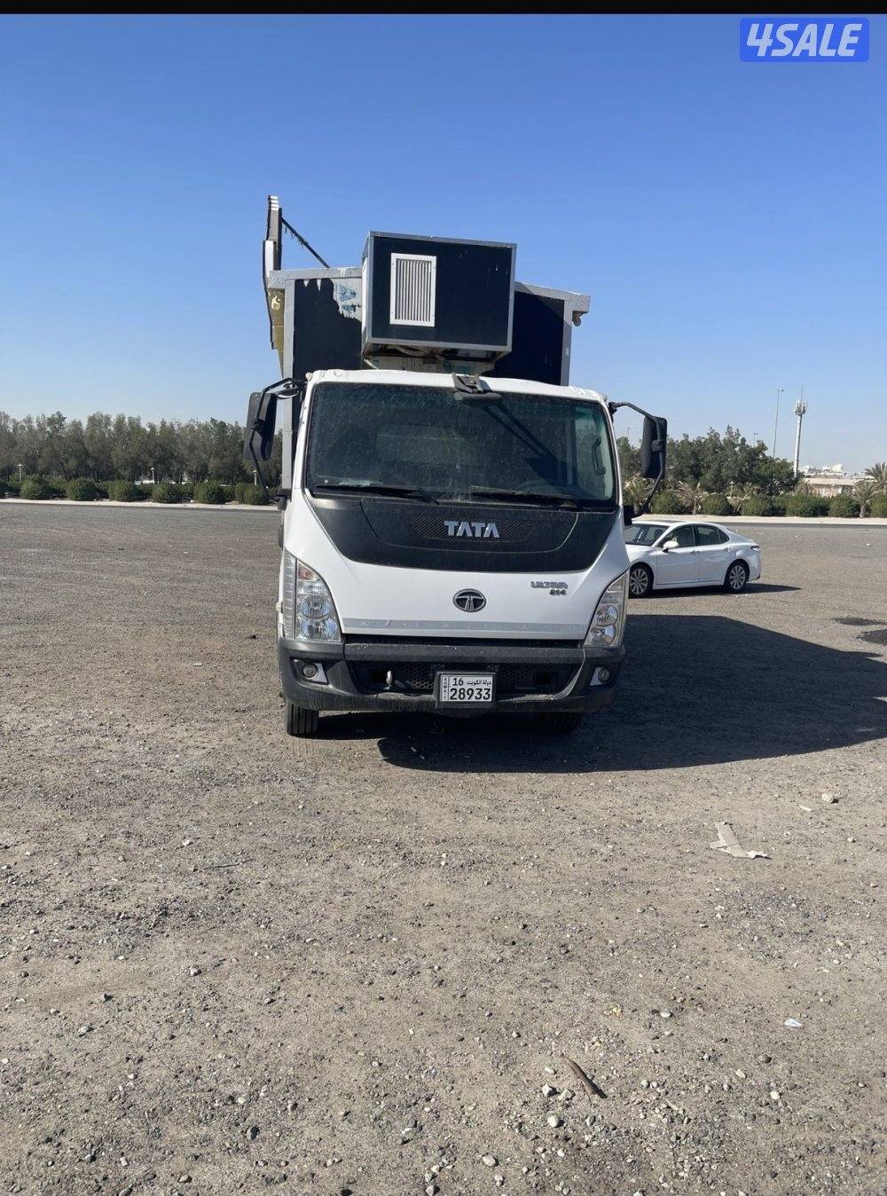 للبيع فود ترك0