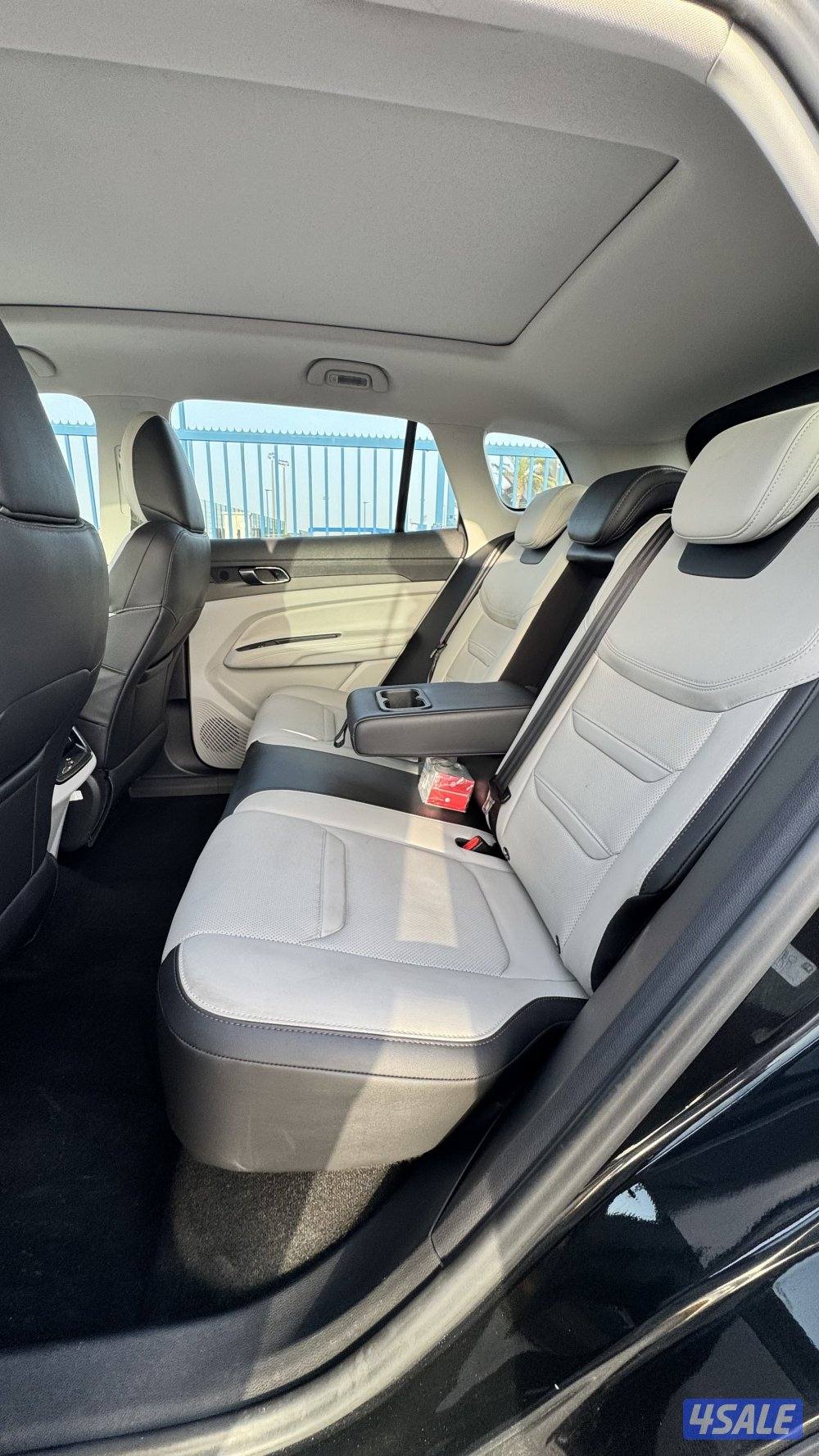 للبيع فورد تيريتوري8