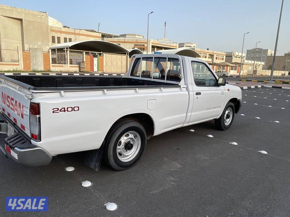 وانيت نيسان شاصي طويل 20142