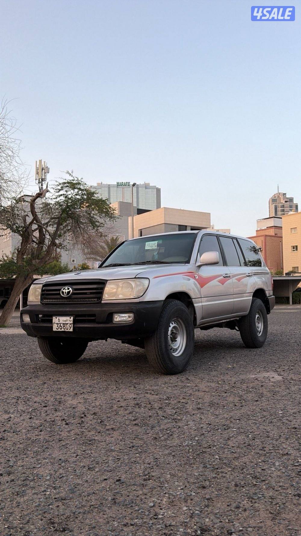 للبيع لاند كروز vxr مديل 19992