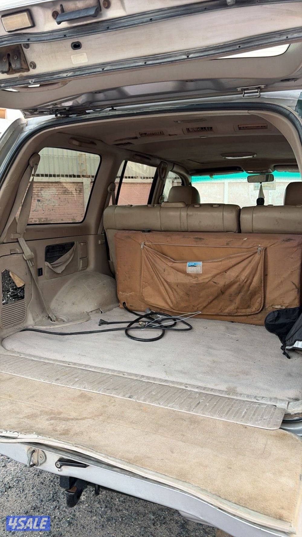 للبيع لاند كروز vxr مديل 19993