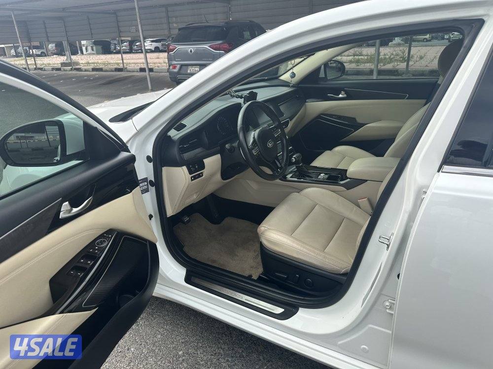 للبيع كيا كاتنزا 2020 ماشيه 149 الف2