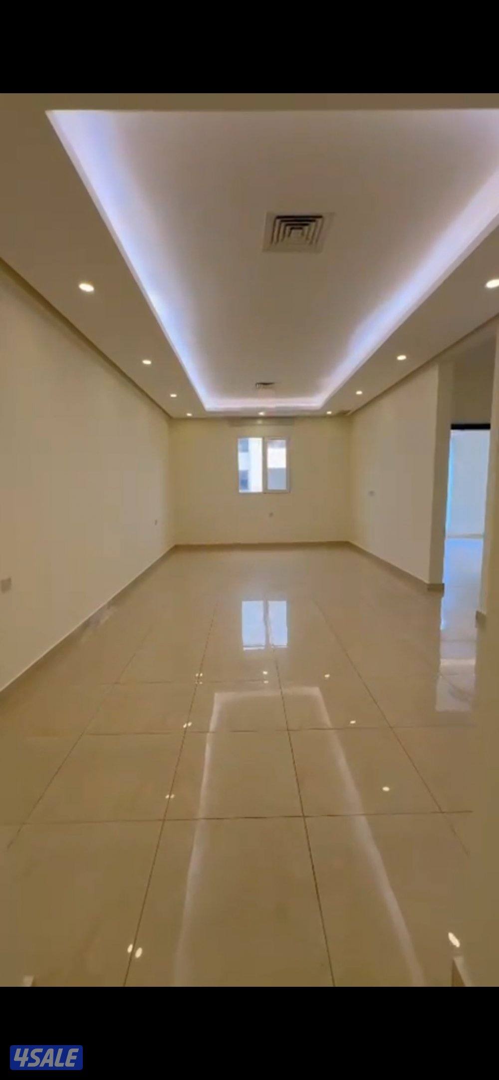 للايجار شقه  في المسايل بلكونه0