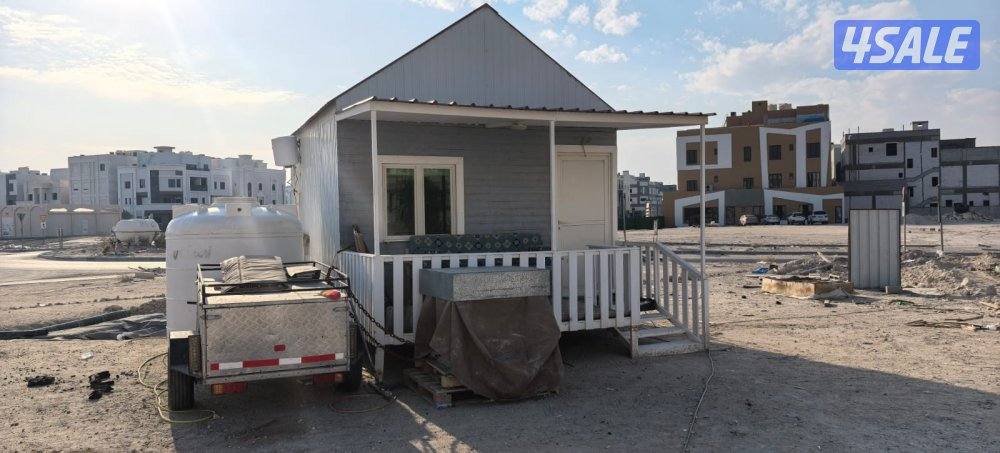 شاليه 7/4 معه البلكونه نظيف جدا للجادين0