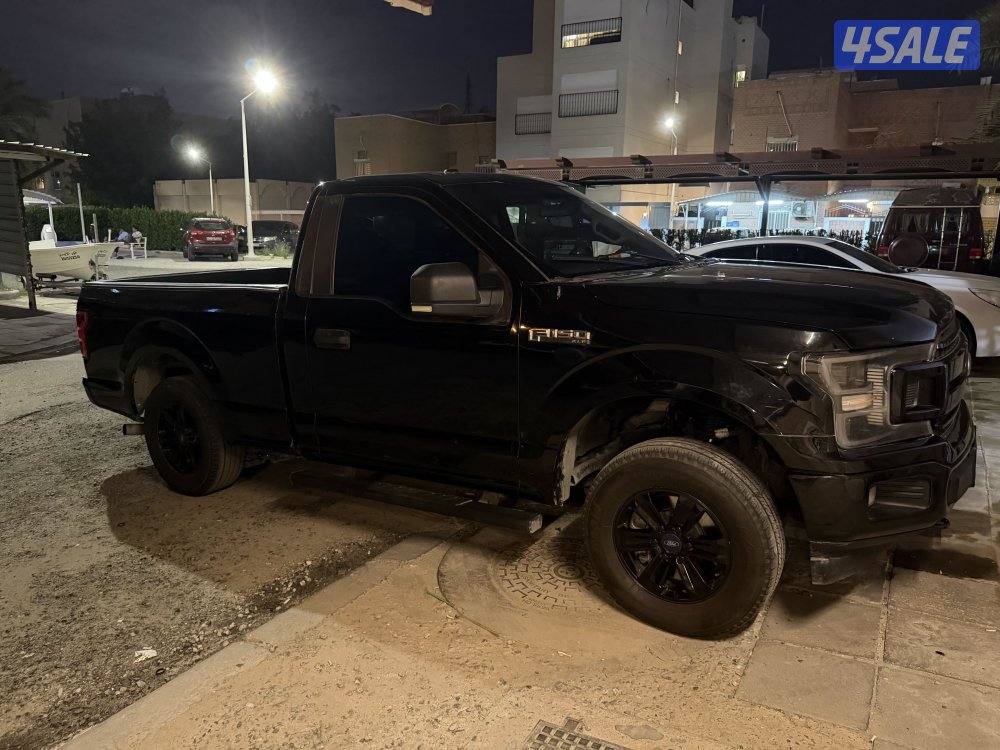 للبيع وانيت f150 غماره اسود ماشي 175 كيلو0