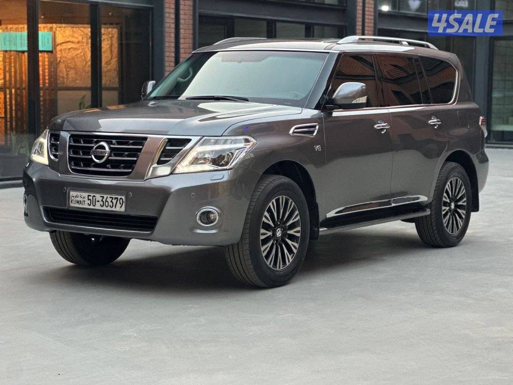 للبيع باترول ٢٠١٧ عداد ٢٥٠ الف سيرفيس وكالة منتظم شرط الفحص0