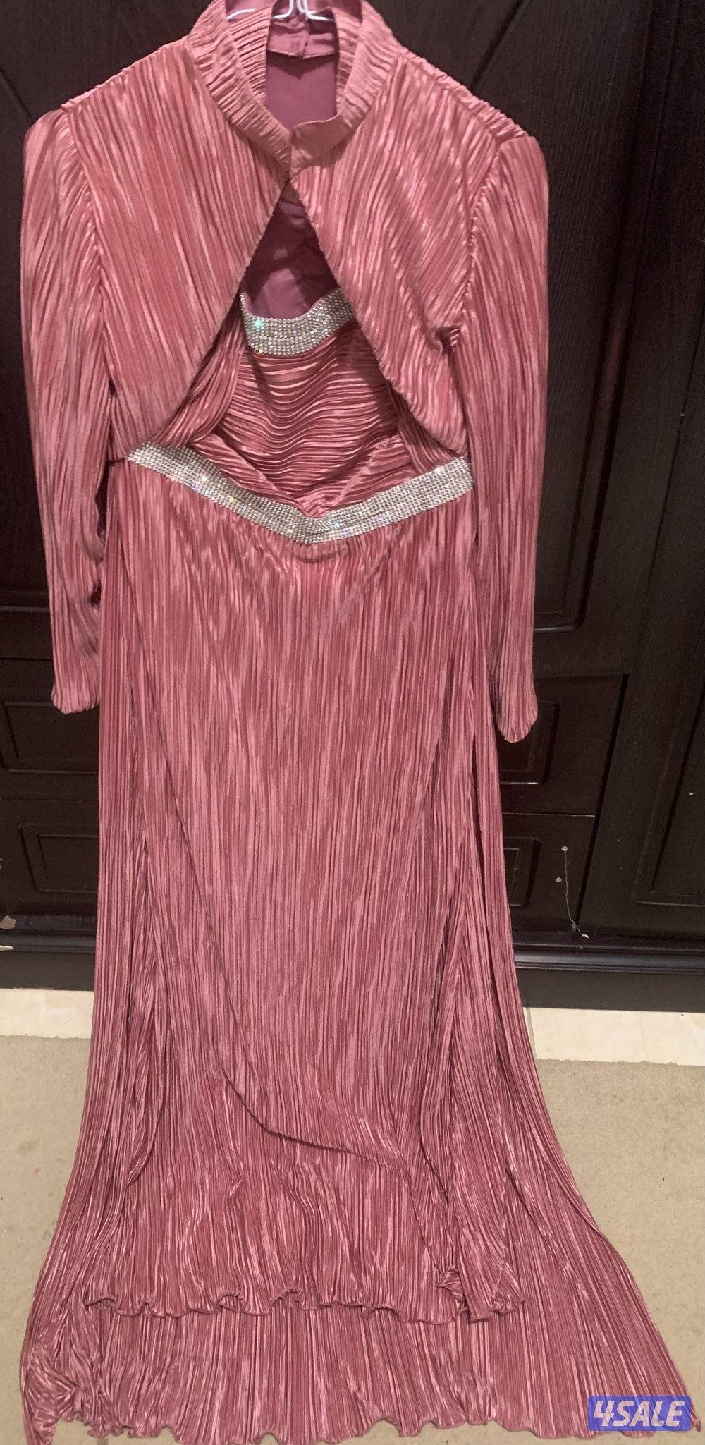 للبيع فستان سهره زهري ناعم0