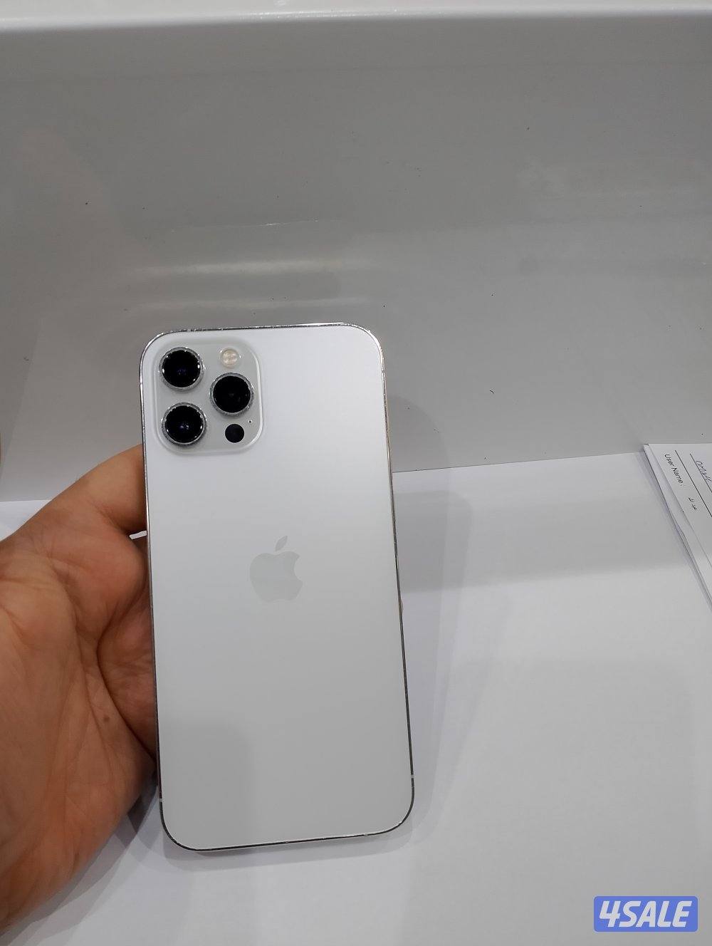 ايفون 12pro maxجيجا 5120