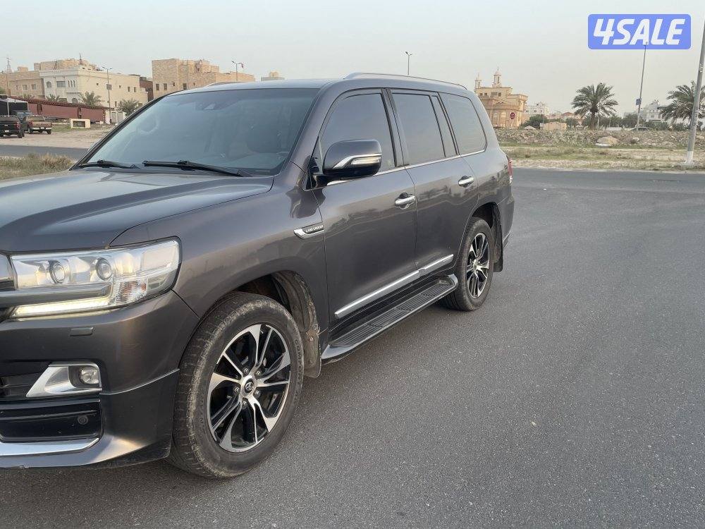 للبيع لاند كروزر Vx.r1