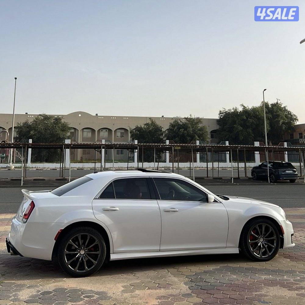 كرايسلر ٢٠١٥ محول srt8