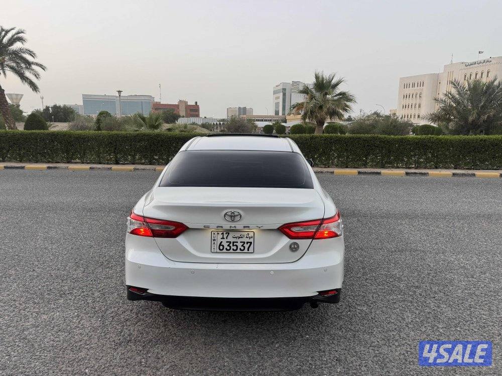 كامري ٢٠٢٠ ماشي ٢٠٠ شرط الفحص قير مكينة3