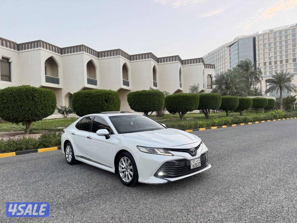 كامري ٢٠٢٠ ماشي ٢٠٠ شرط الفحص قير مكينة6