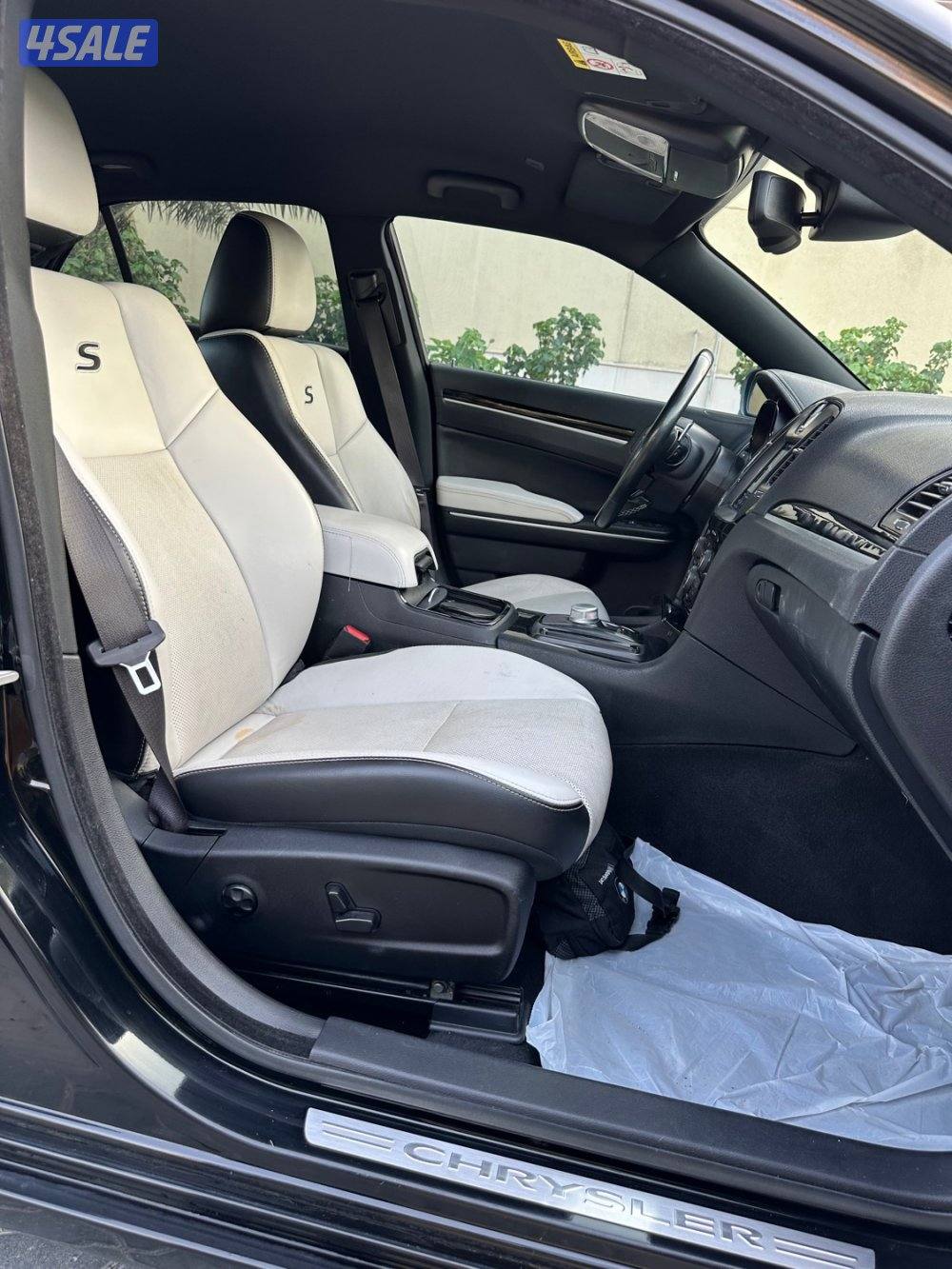 كرايزلر S300 سبورت8