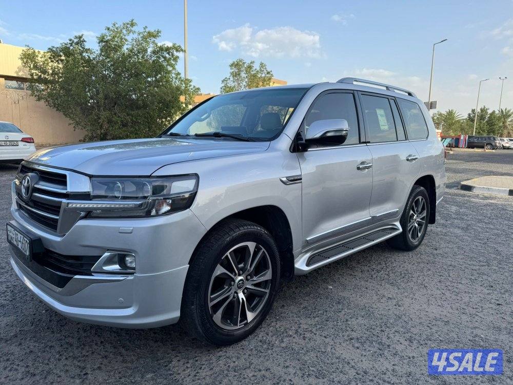 لاندكروزر توريق 20204