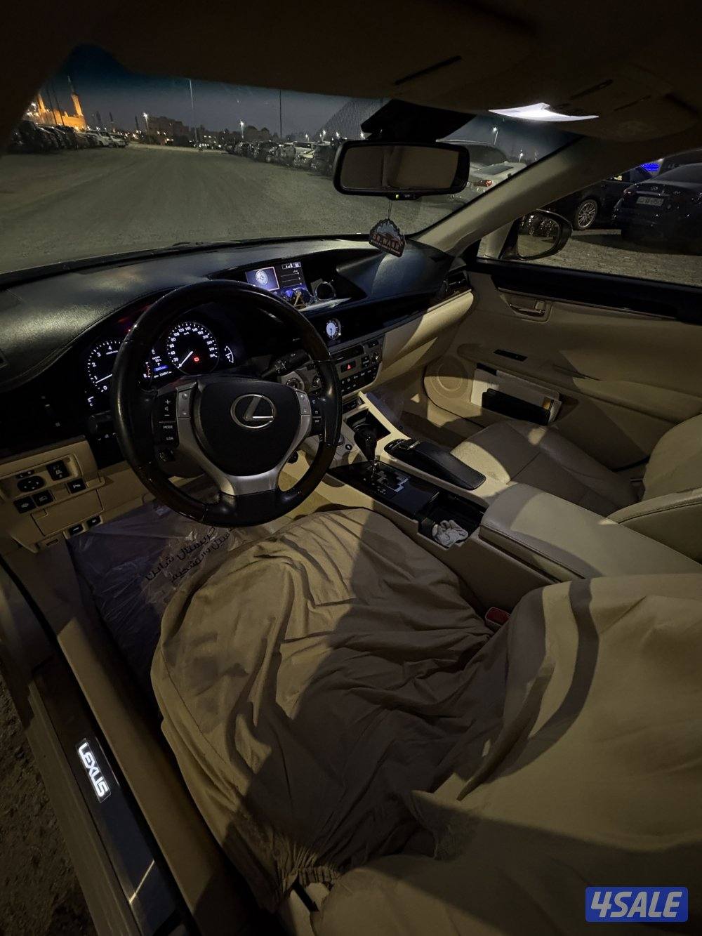 للبيع لكزسES 3505