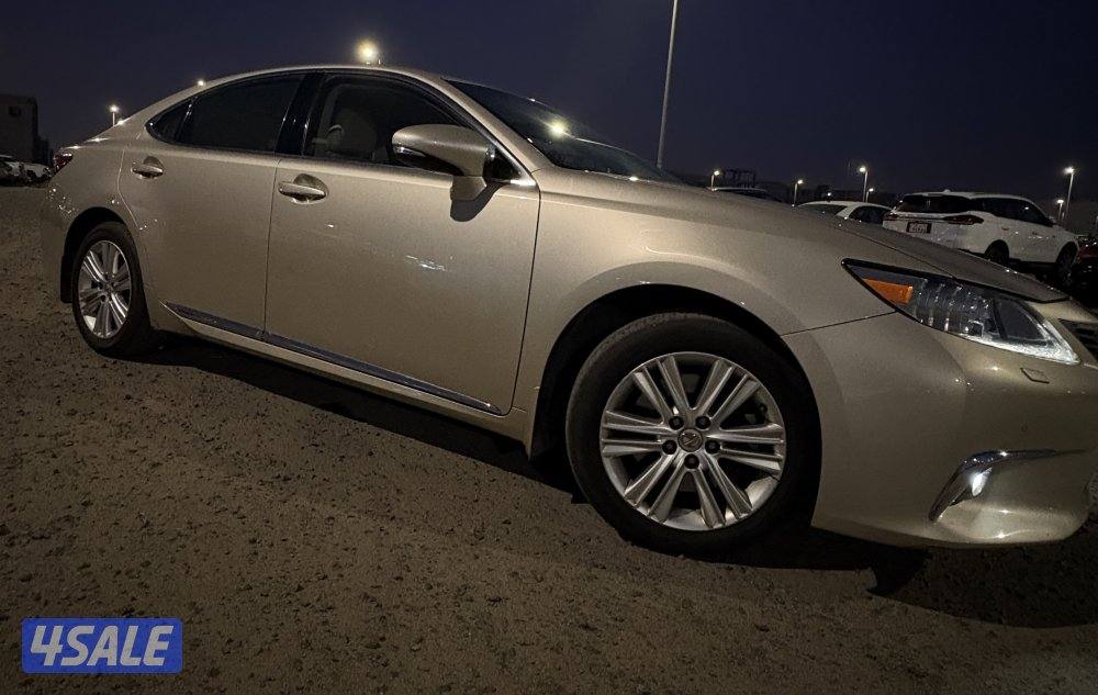 للبيع لكزسES 3502