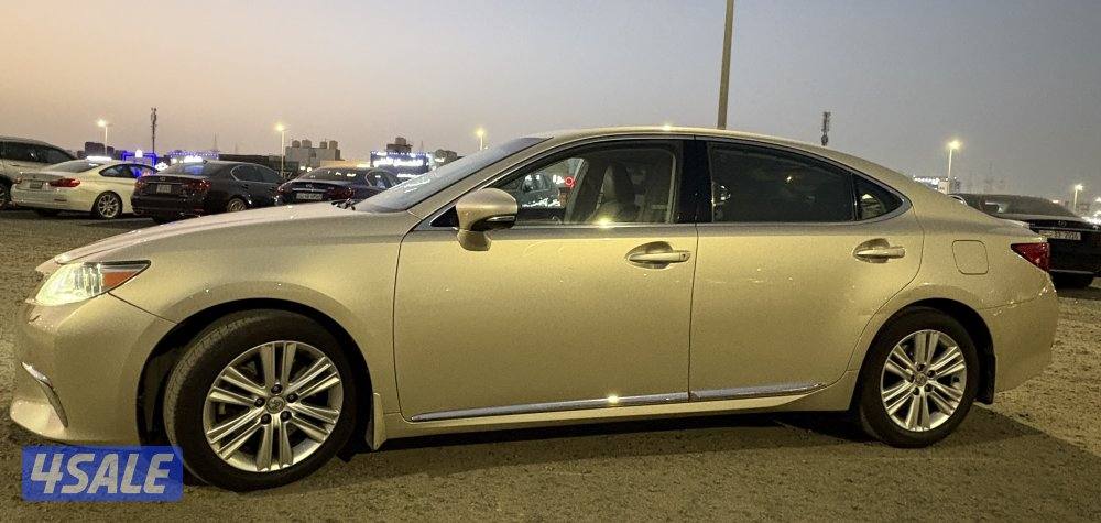 للبيع لكزسES 3503