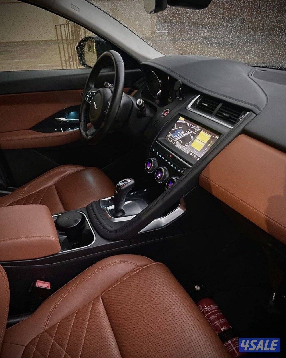 للبيع E-PACE موديل 2019 شرط الفحص قير مكينه شاصي بدي ماشي 85 ألف3