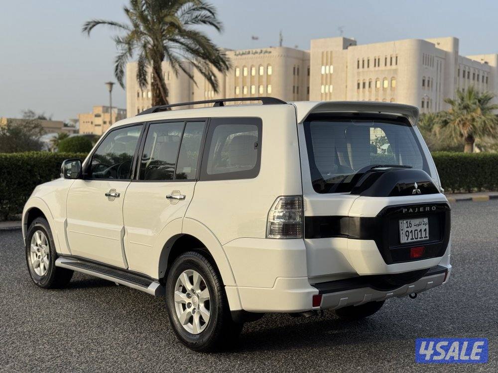 ميتسوبيشي باجيرو موديل 2020 صبغ الوكاله شرط الفحص5