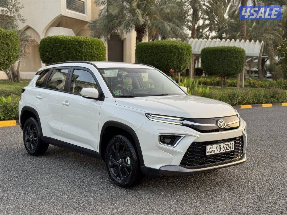 تويوتا اوربان كروز موديل 2025 بحاله الوكاله صبغ الوكاله1