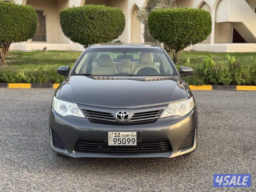 تويوتا كامري GL موديل 2013 بحاله ممتازه2