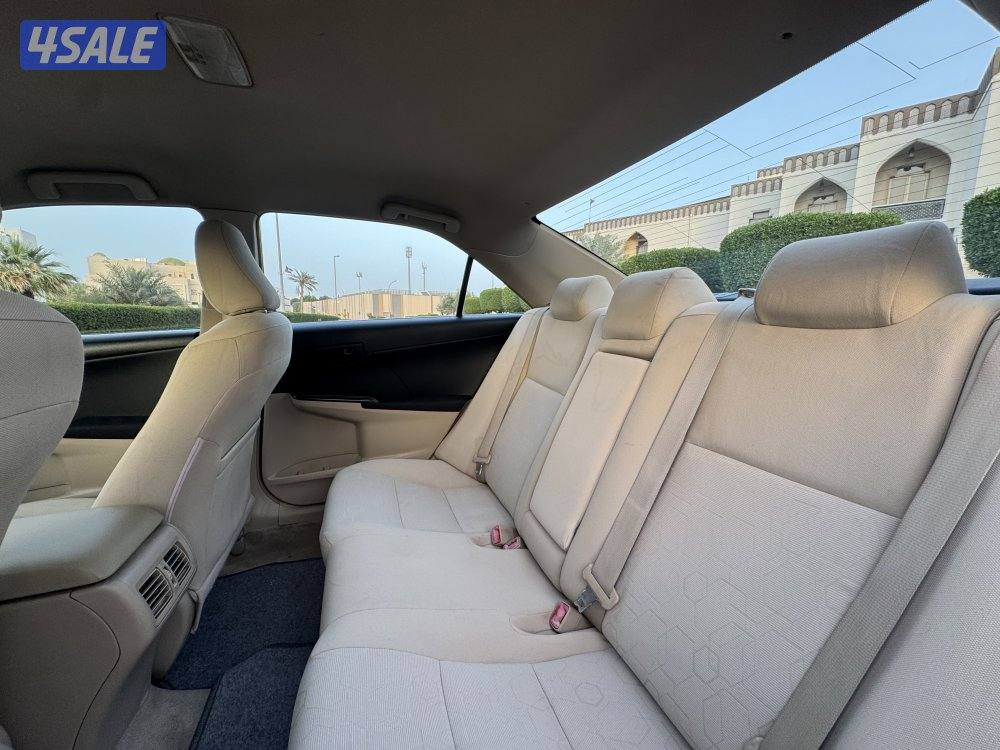 تويوتا كامري GL موديل 2013 بحاله ممتازه5