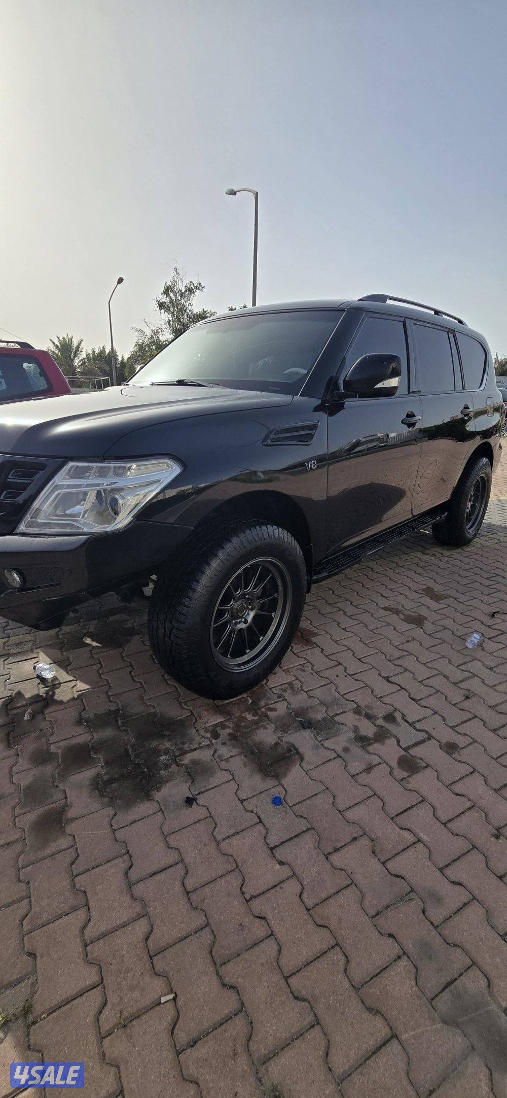 للبيع نيسان باترول كامل موصفات موديل 20115