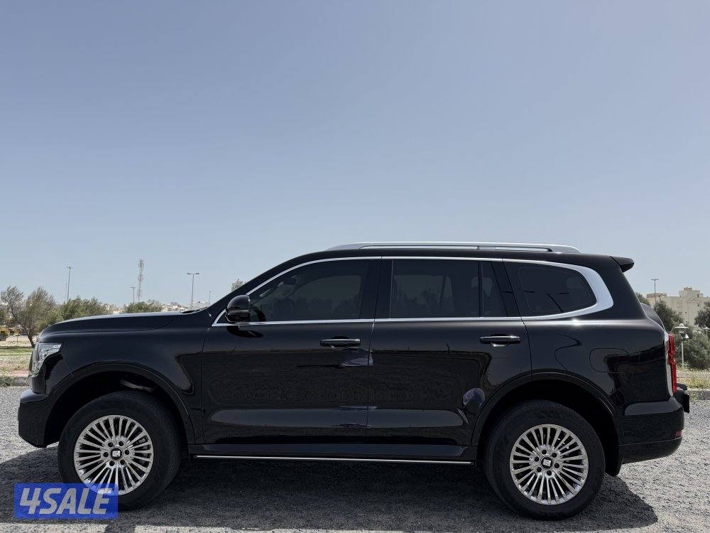 للبيع تانك 500 عداد 13 الف0