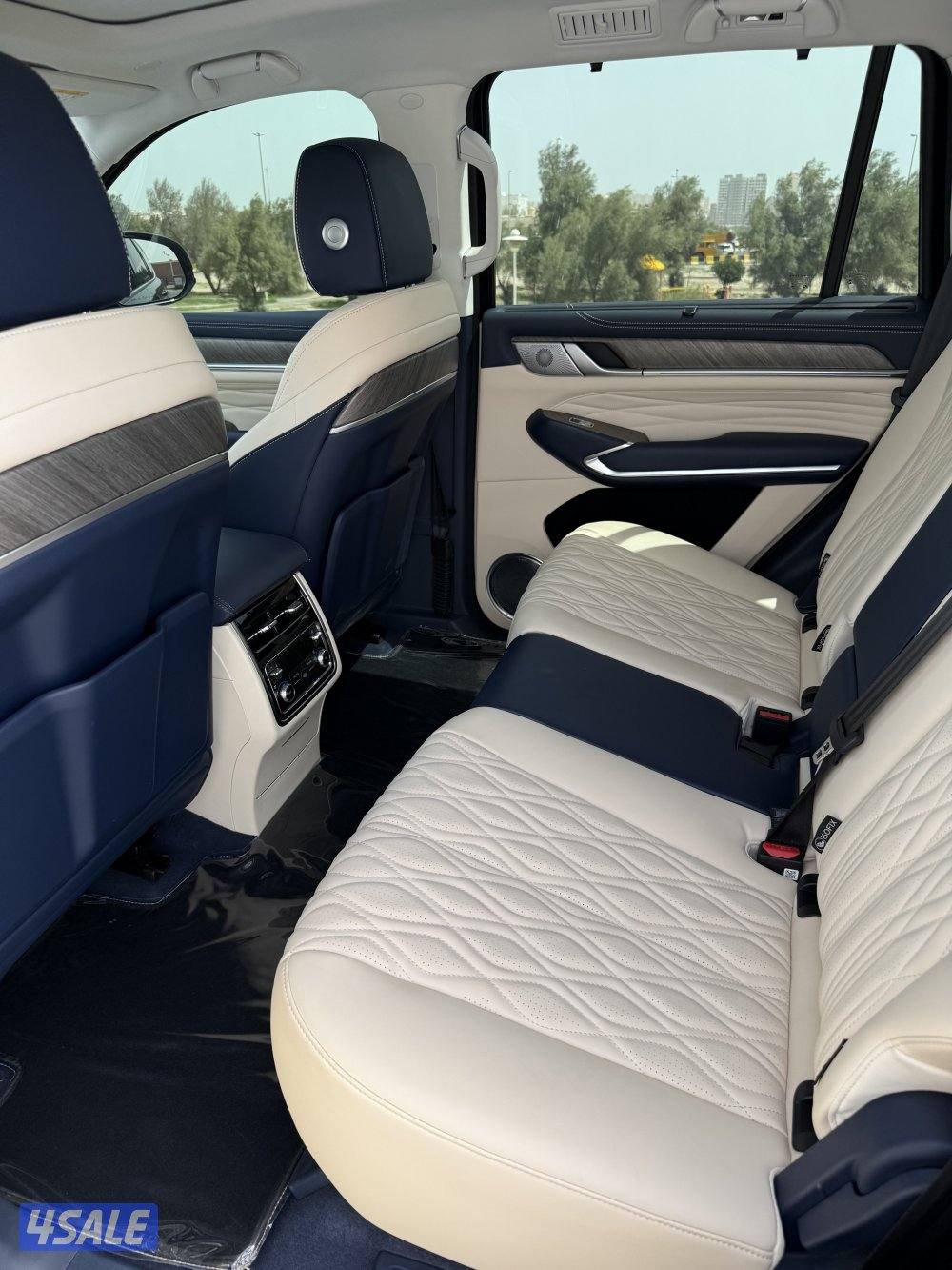 للبيع تانك 500 عداد 13 الف3