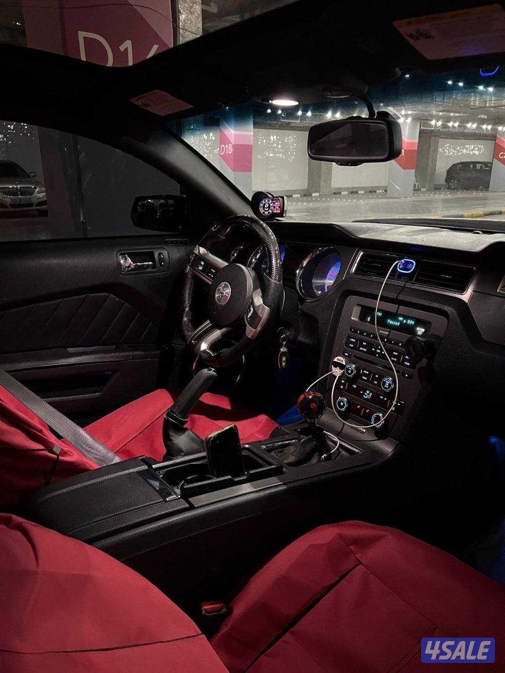 للبيع موستنق 8سلندر قير عادي5