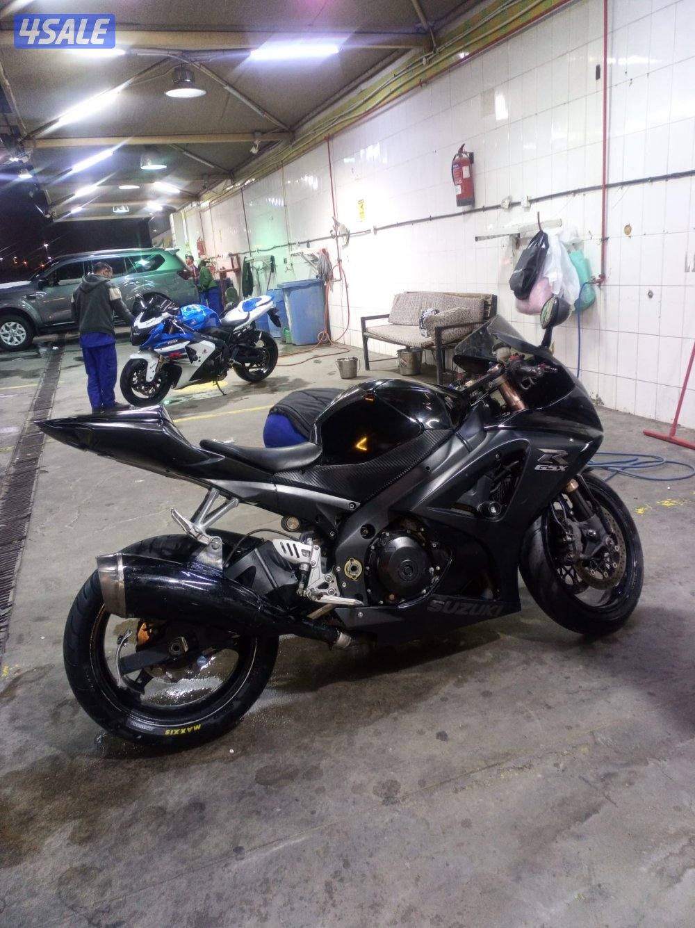 GXR (1000) سوزوكي2