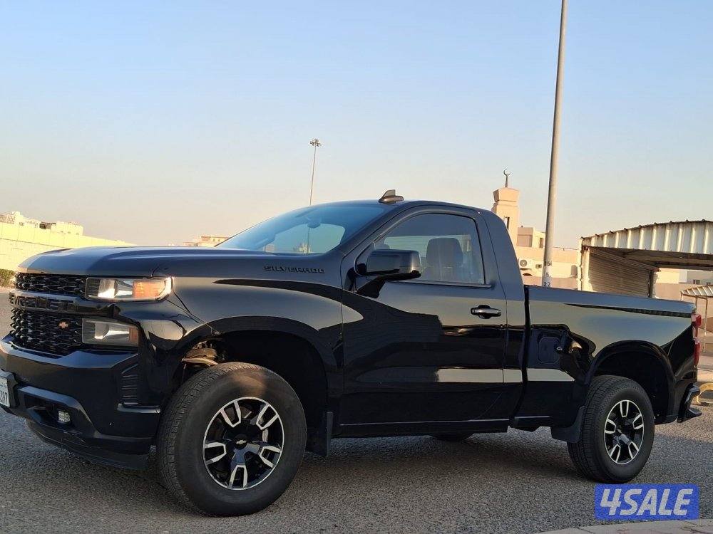 للبيع وانيت سلفرادو موديل 2021 اللون اسود شرط الفحص السعر51006