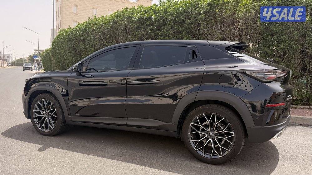 للبيع UNI-T عداد 20 الف2