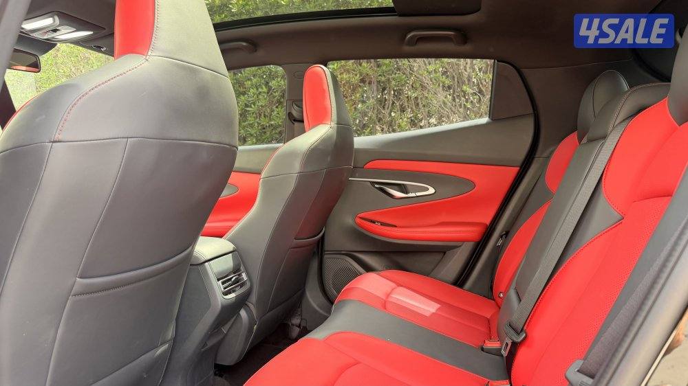 للبيع UNI-T عداد 20 الف9