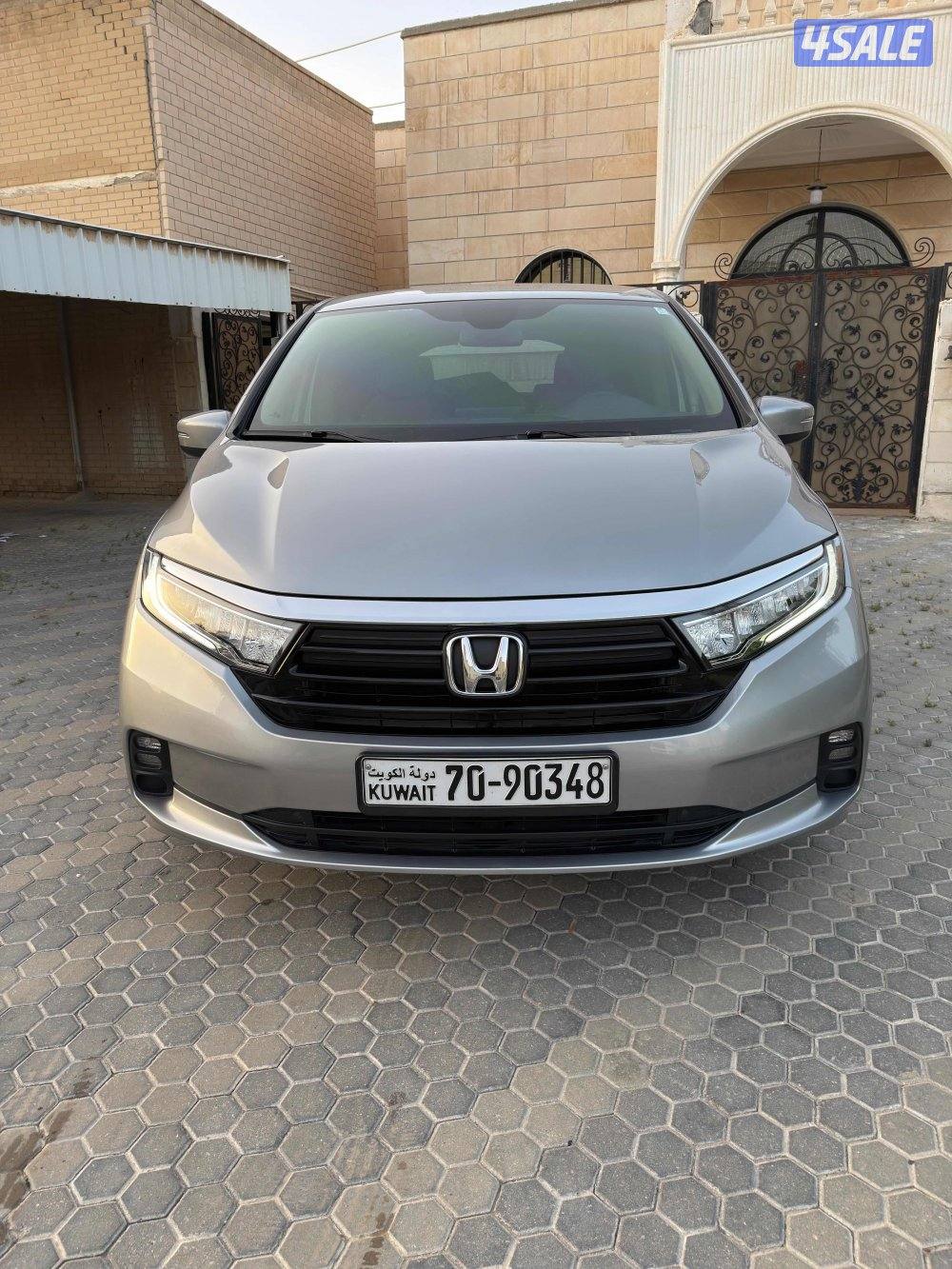 سيارة اوديسي للبيع3