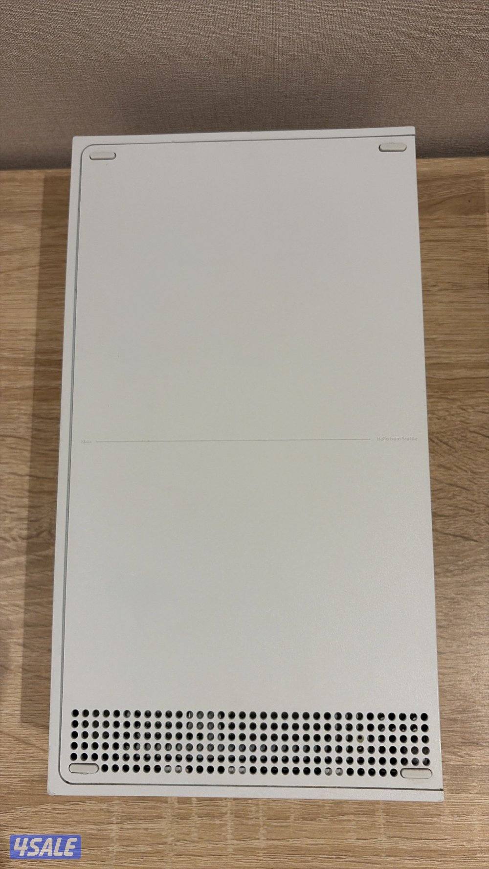 للبيع اكس بوكس سيريس اس استعمال سنه1