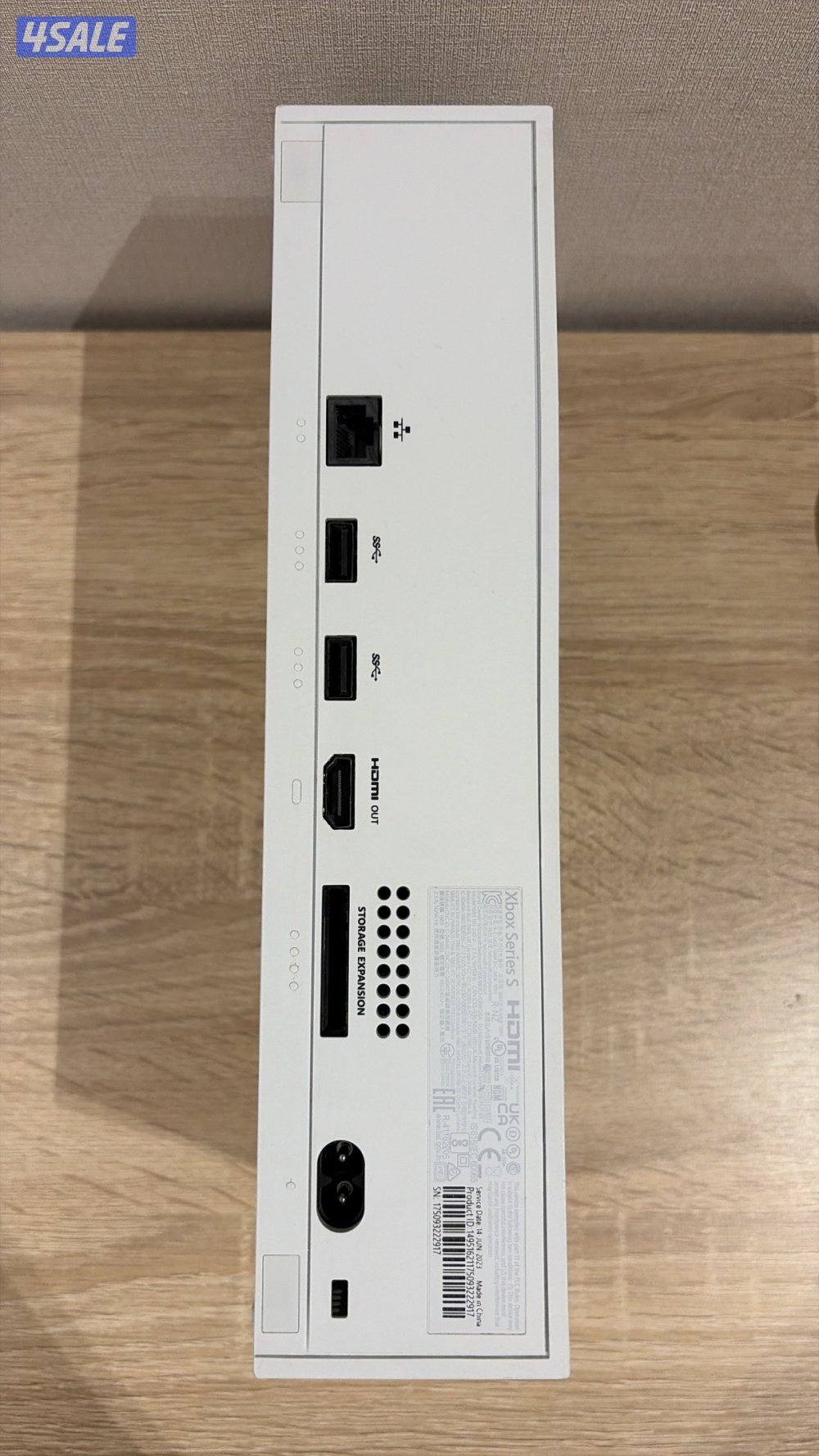 للبيع اكس بوكس سيريس اس استعمال سنه4