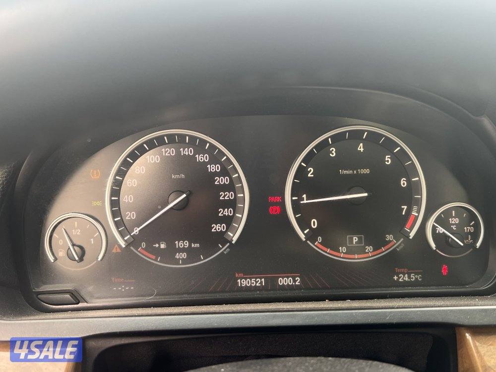 للبيع BMW 740 Li4