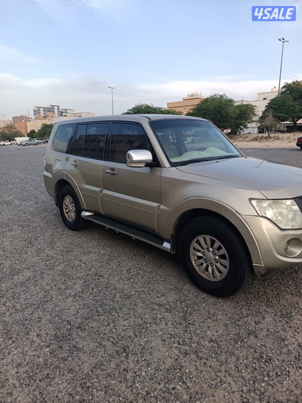 للبيع باجيرو 20121