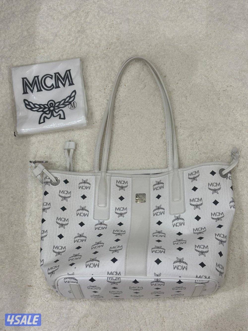 للبيع حذاء GUCCI و شنطه MCM و بوك شوبرد2