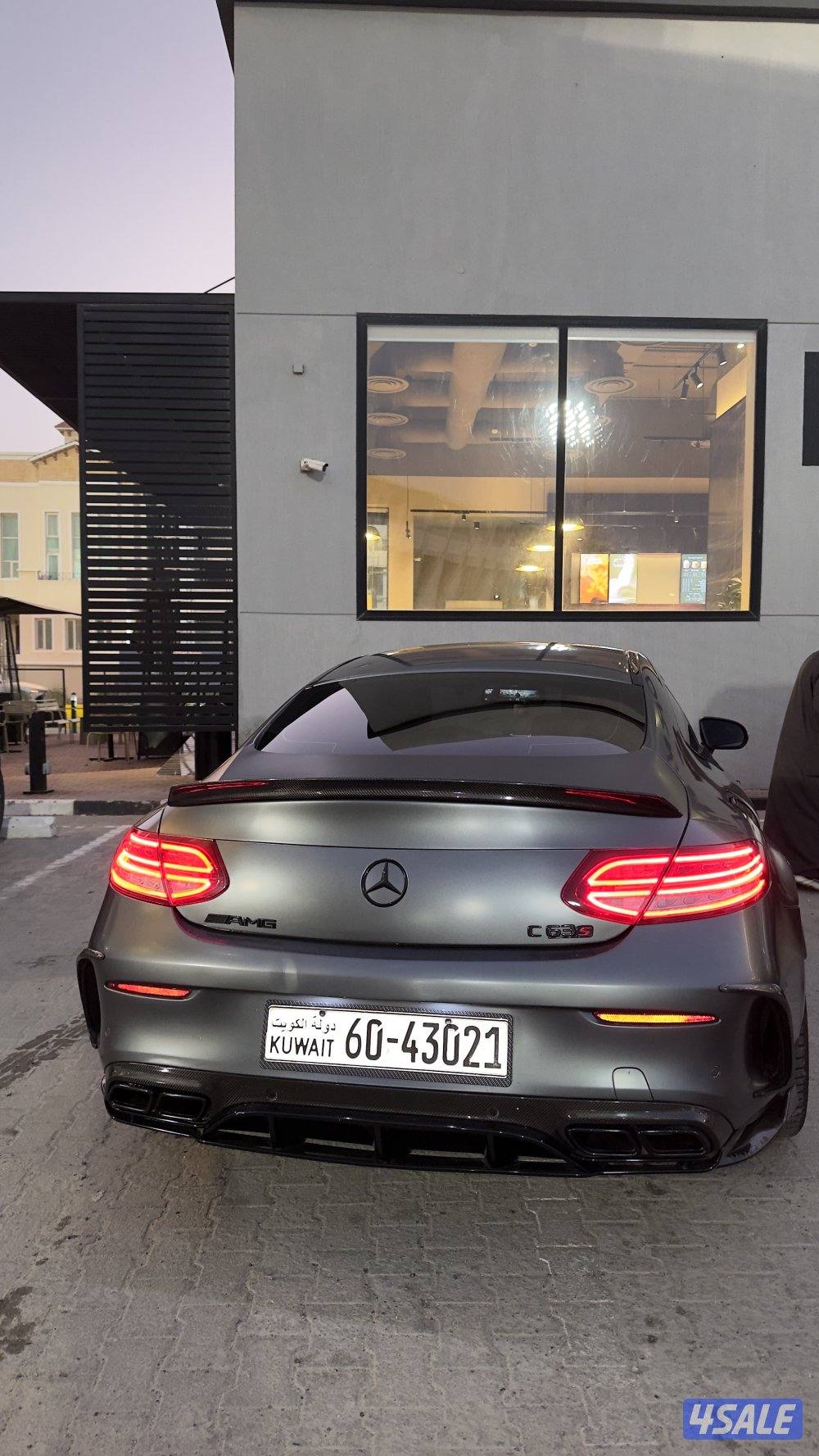 للبيع C63s AMG Coupe1