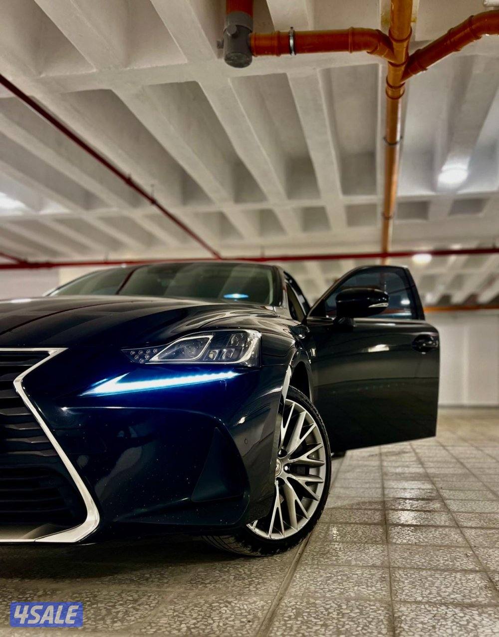 LEXUS IS200T1