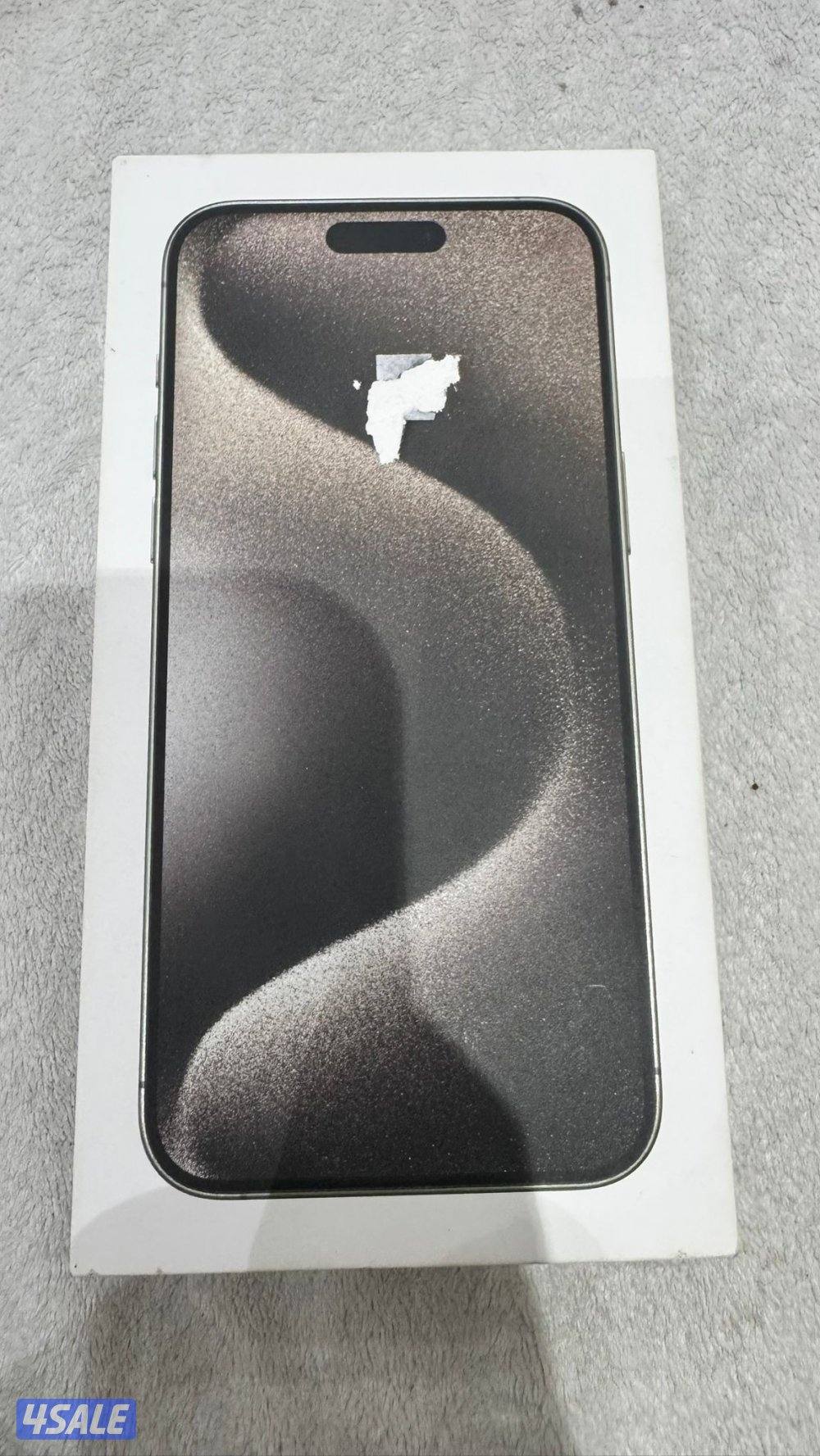 آيفون 15 برو ماكس نظيف ولا بدل فيه شى بطارية 851