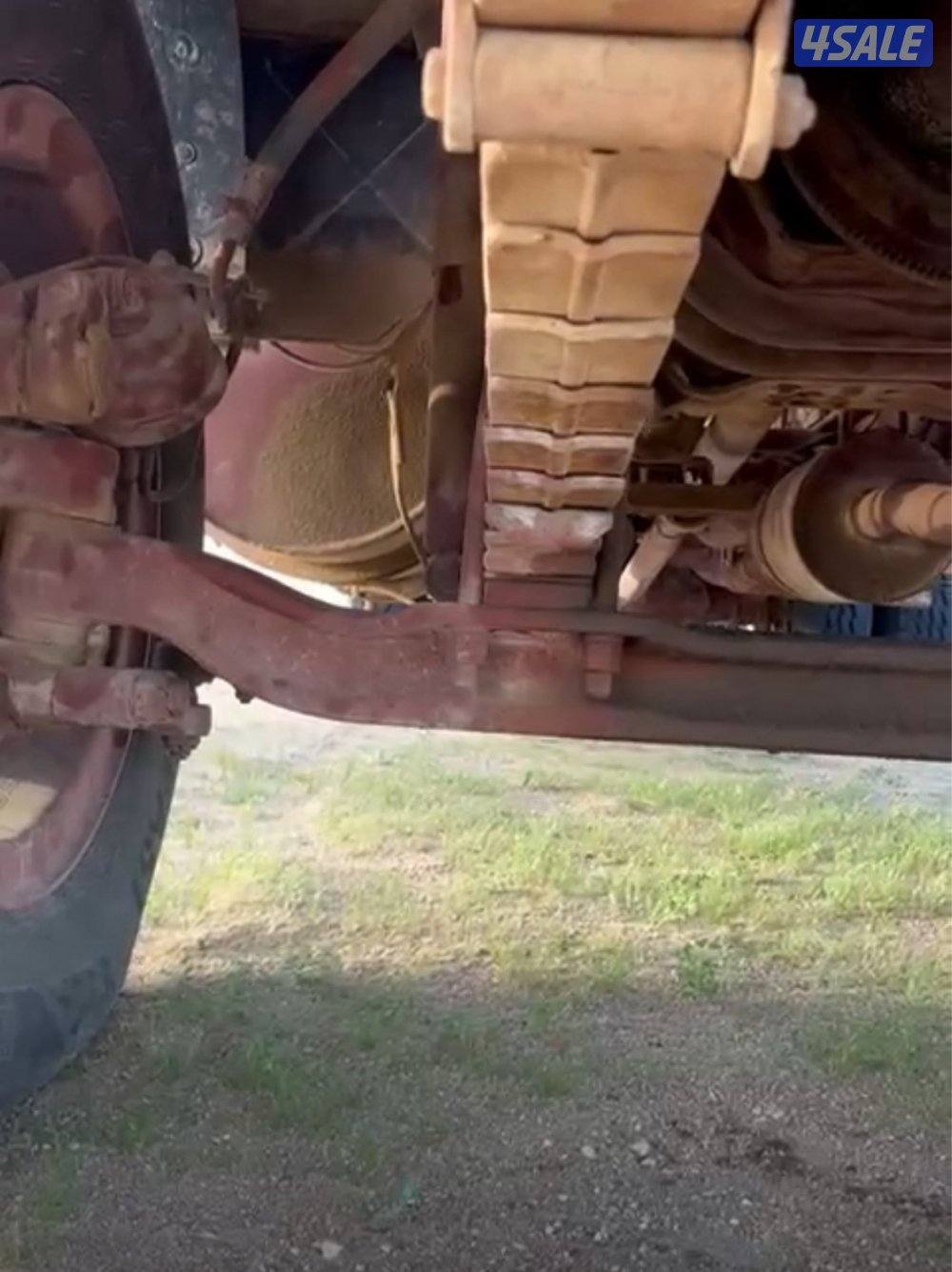 تنكر لبناني موديل 1975 أساس شرط الفحص تانكي نظيف عليه مضخه تواير نظيفه3