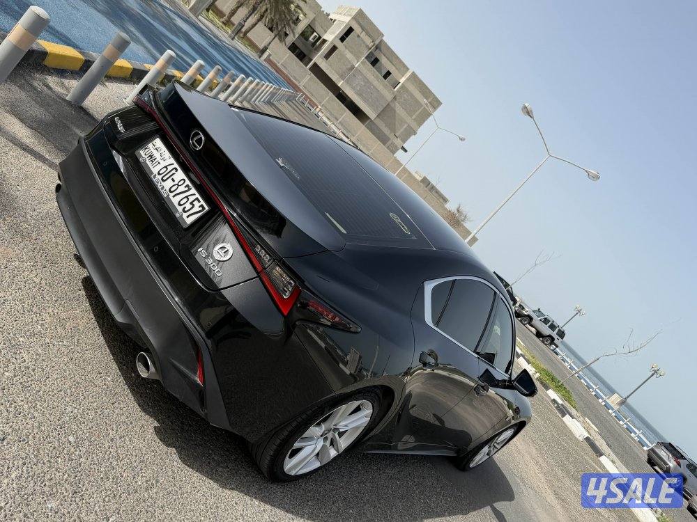 2022 Lexus is300 for sale1