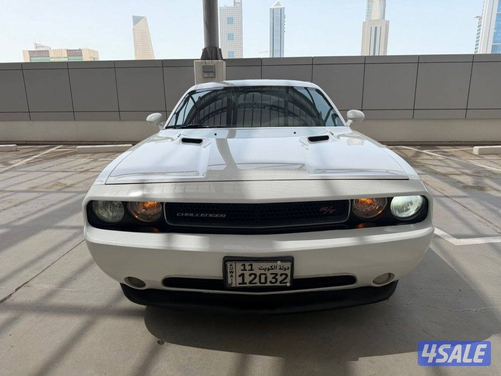 للبيع تشالنجر 2014 8 سلندر HEMI5
