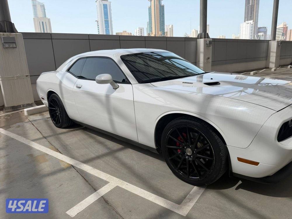 للبيع تشالنجر 2014 8 سلندر HEMI7