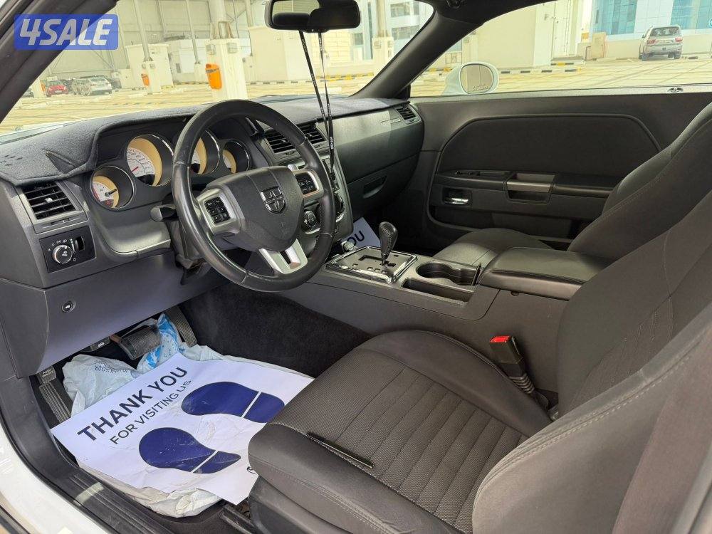 للبيع تشالنجر 2014 8 سلندر HEMI8