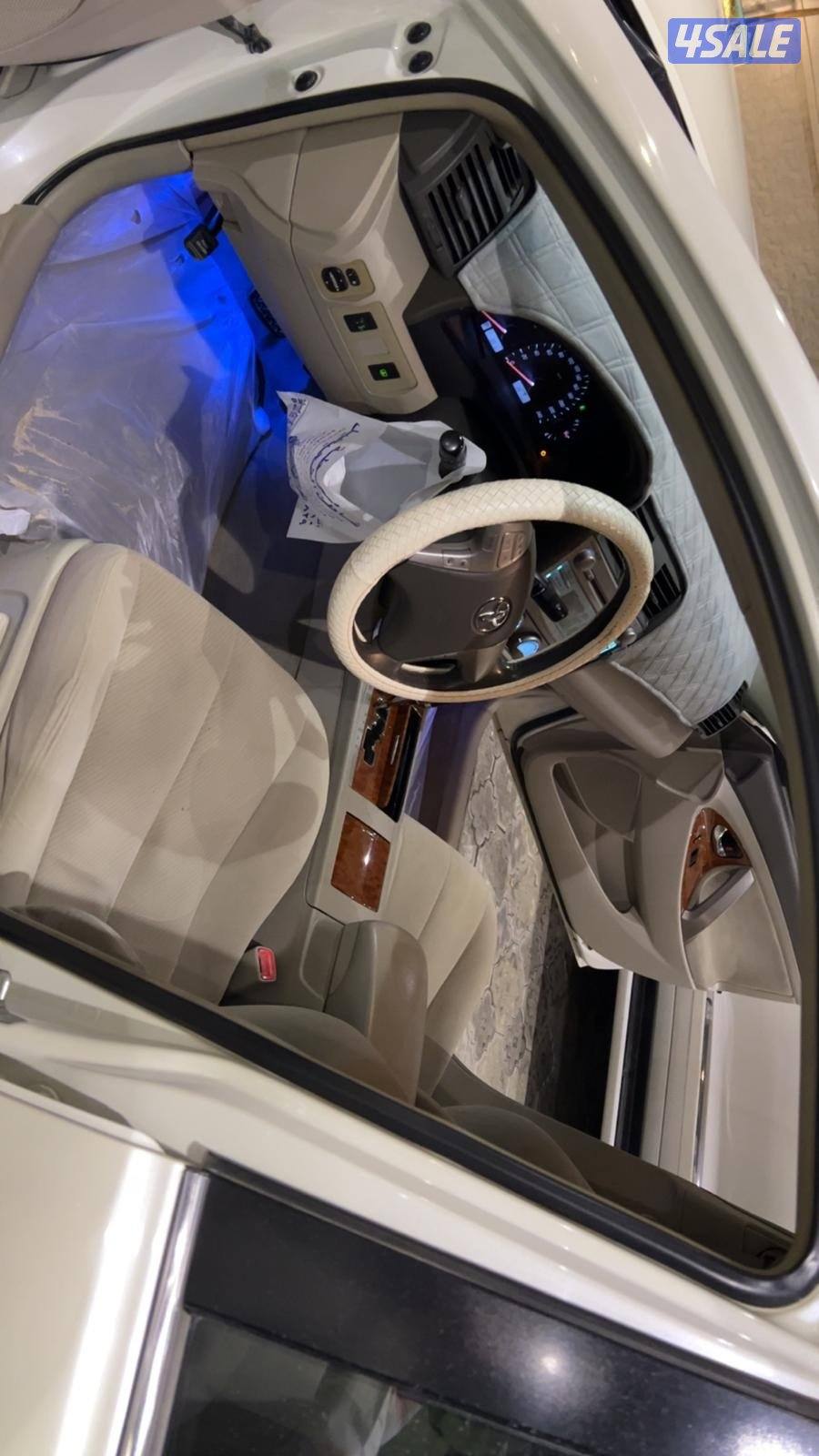 للبيع كامري 2011 بحالة نظيفة الساير اللون ابيض صدفي3