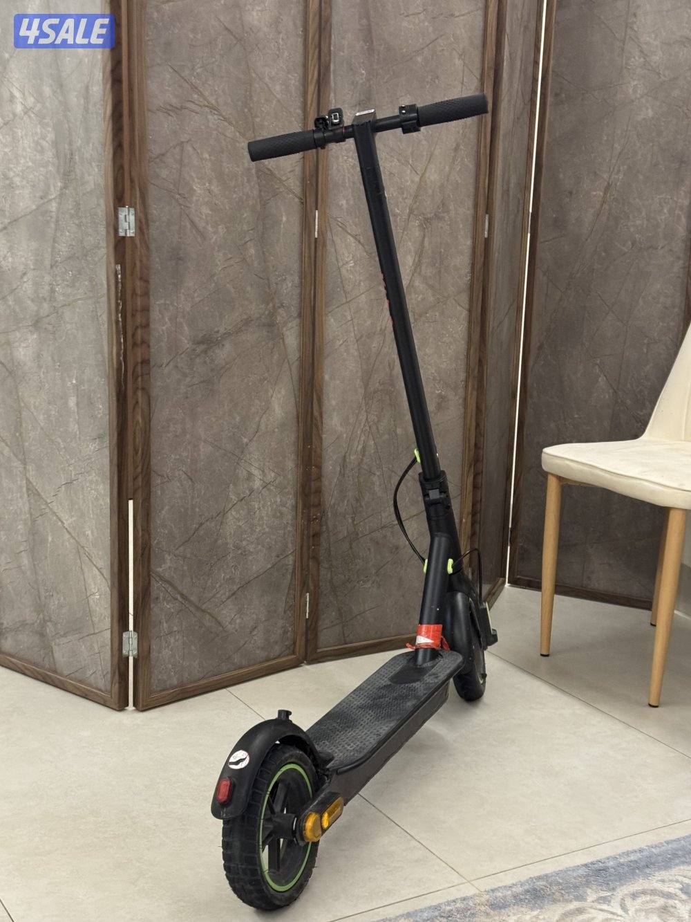 سكوتر قمه بالنظافه جديد وما يشتكي من شي بيعه سريعه1